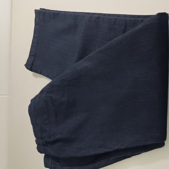 St. John's Bay Straight Leg Dark Denim Stretch Jeans Comfort Waist 4 Pockets - Picture 12 of 12